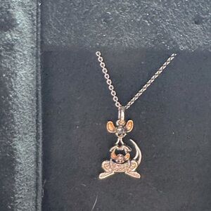 Disney Treasures Kanga and Roo Necklace 18”